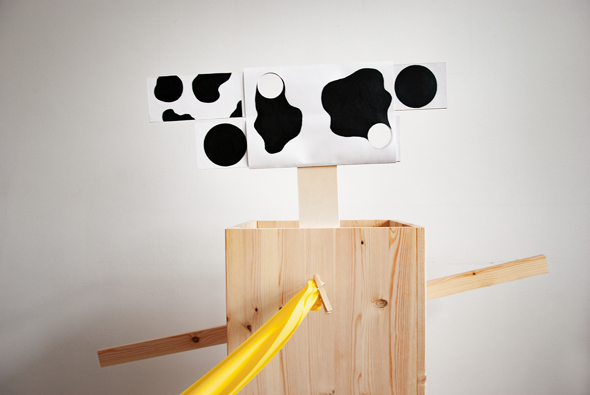 The picture is showing the artwork Easy by the artist Sandra Miriam Ehlen